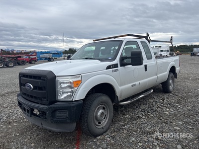 2011 Ford F-250 XL 4x4 Extended Cab Pickup