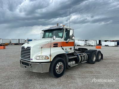 2018 Mack CXU613 6x2 T/A Day Cab Truck Tractor