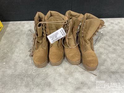 (73) Pairs of Women’s Safety Boots