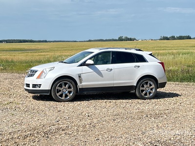 2010 Cadillac SRX AWD سيارة رياضية متعددة الاستخدامات