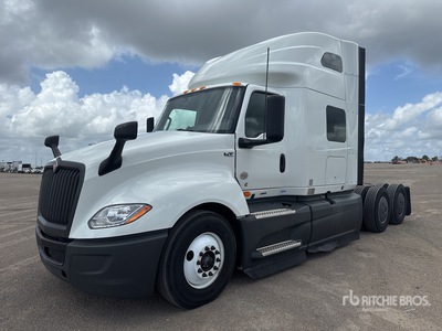 2023 International LT625 6x4 T/A Sleeper Truck Tractor