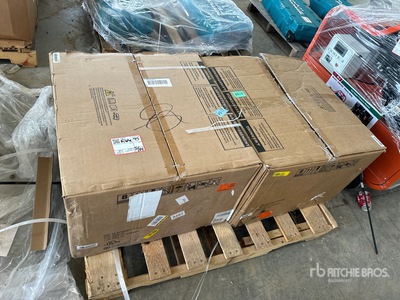 Quantity of (2) Whirlpool Air Conditioning Systems/Window Units Klimatyzator