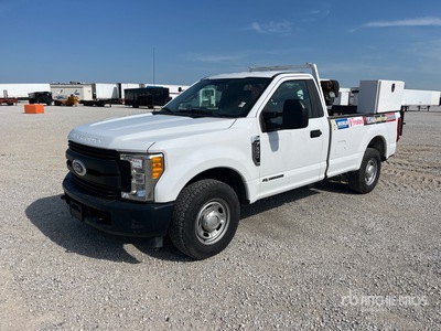 2017 Ford F-250 XL 4x2 Pickup