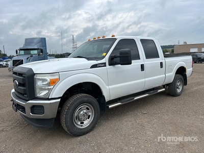 2015 Ford F-250 XL 4x4 Crew Cab Pickup
