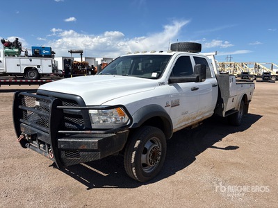 2014 Ram 5500 4x4 Crew Cab Flatbed Truck