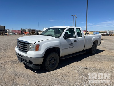 2008 GMC UNK 4x2 Extended Cab Pickup