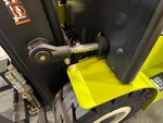 Hydraulics with Mast Tilt Cylinders