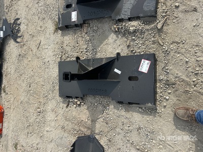 2025 Kit Containers QT-TM 2 in スキッドステアローダー用ヒッチレシーバー (Unused)