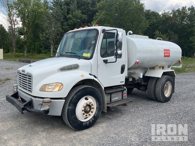 2006 Freightliner MT-106 2000 gal 4x2 Water Truck