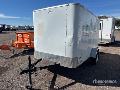 2009 Pace American 10 ft S/A مقطورة ذو كبينة مغلقة