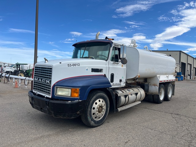 1995 Mack CH613 6x4 Water Truck
