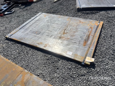 Quantity of (2) 5 ft 1 in x 7 ft 2 in (1 in Thick) 鋼 (Unused)