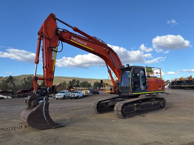 2013 Hitachi ZX400LCH-3 Tracked Excavator