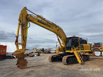 2020 Komatsu PC490LC-11 حفارة بجنزير