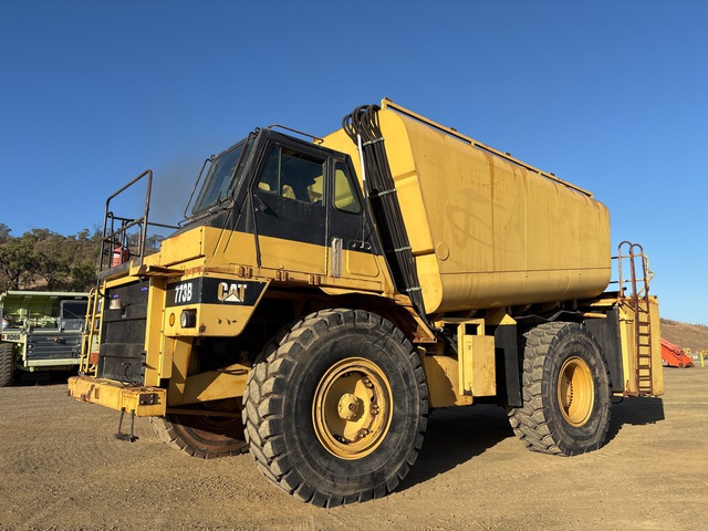1987 Cat 773B 4x4 Fuel & Lube Truck