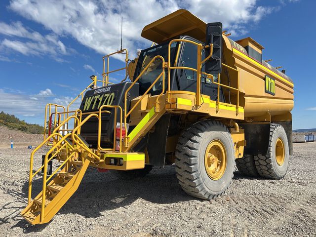 2007 Cat 773F Water Wagon 2007 Cat 773F Water Wagon
