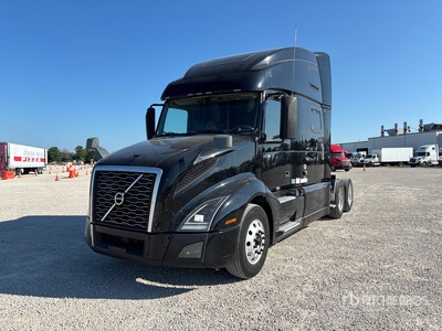 2020 Volvo VNL860 6x4 T/A Sleeper Truck Tractor