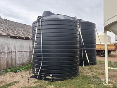 6000 gal Poly Tanque