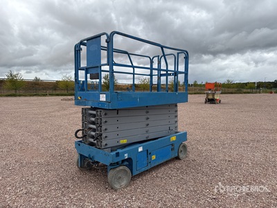 2014 Genie GS-4047 Electric Nacelle Ciseau منصة رفع متحركة