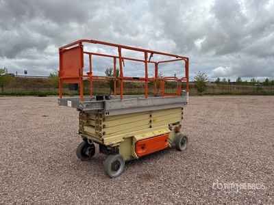 2014 JLG 3246ES Electric Nacelle Ciseau منصة رفع متحركة