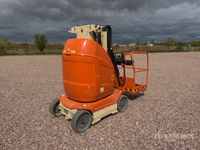 2012 JLG Toucan 10E Nacelle A Mat Droit Vertical Plateforme élévatrice à mât vertical