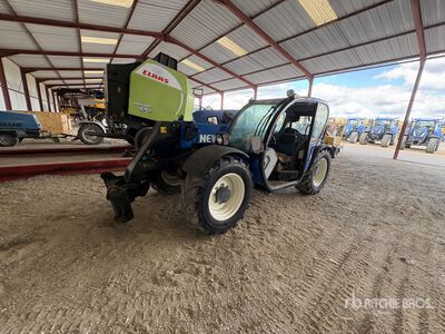 2012 New Holland LM5030 Chariot Telescopique Telehandler