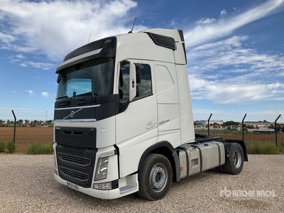 2017 Volvo FH500 4x2 S/A Sleeper Truck Tractor