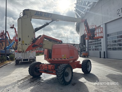 2014 JLG 600AJ 4WD Diesel ブームリフト