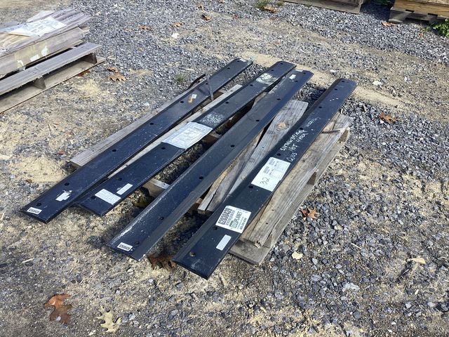(4) John Deere KV19428 Loader Scoop Cutting Edges