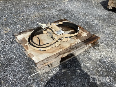 (4) Riverside Tank & Manufacturing FM-16R Retaining Straps
