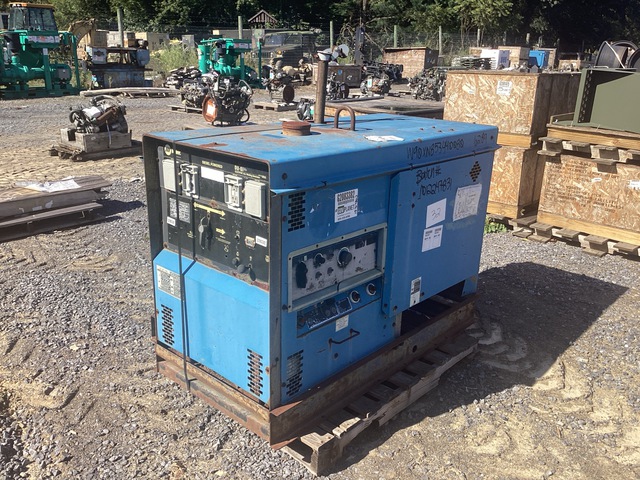 Miller Welding DU-OP Diesel Powered CC/CV-DC Arc Welding Generator