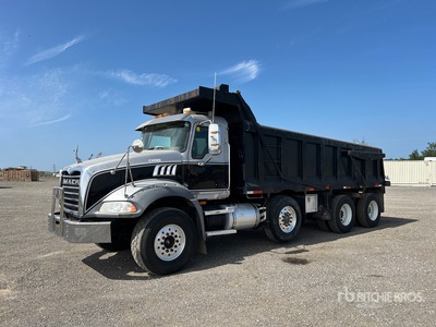 2006 Mack CT713 8x4 Granite Autocarro ribaltabile 3 assi