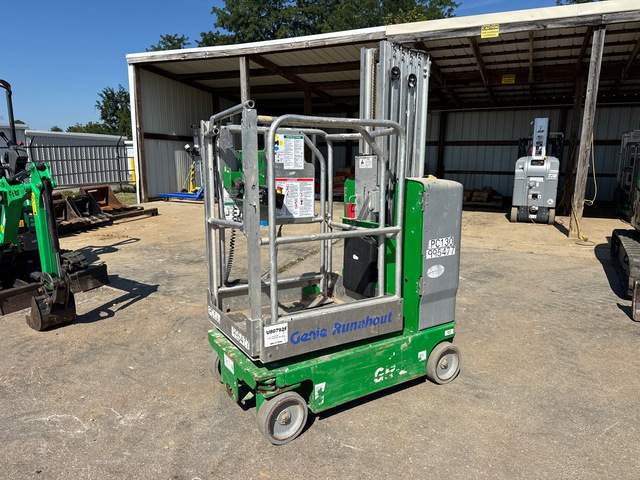 2017 Genie GR-20 Vertical Mast Lift