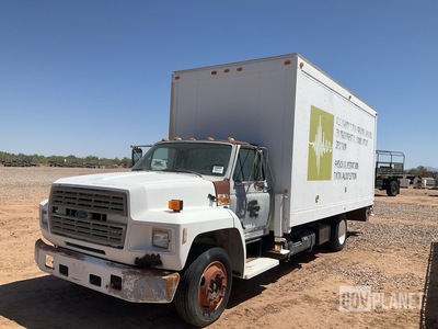 1991 Ford F600 Van Truck