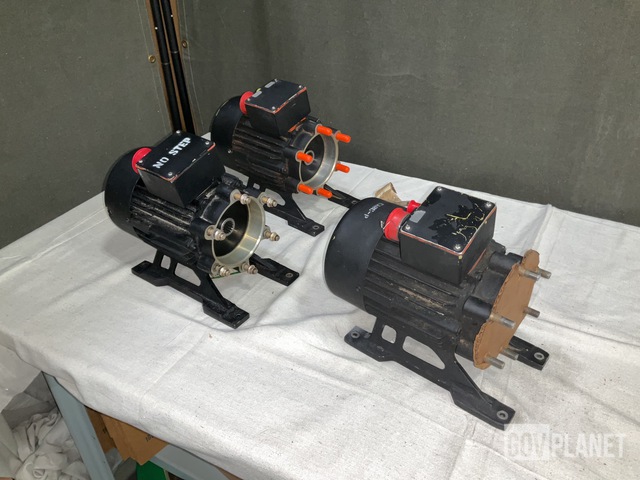 (4) 70550-02046-106 A.C. Aircraft Motors