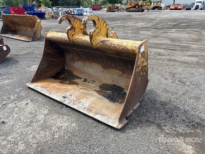 S.B 72 in Q/C Cleanup Cazo para excavadora - Fits John Deere 200