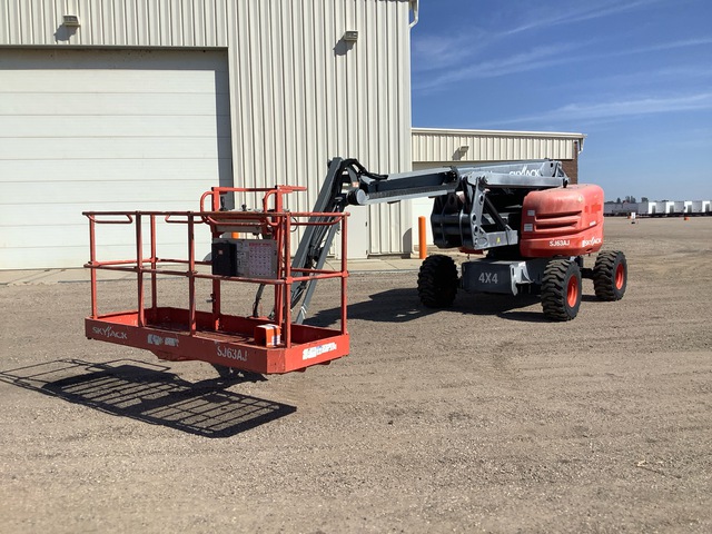 2018 Skyjack SJ63AJ 4WD Diesel Articulating Boom Lift 2018 Skyjack SJ63AJ 4WD Diesel Articulating Boom Lift