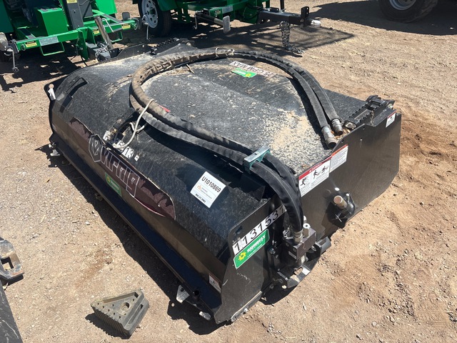 2024 Virnig PUB72VGCNKNG 72 in Sweeper Attachment