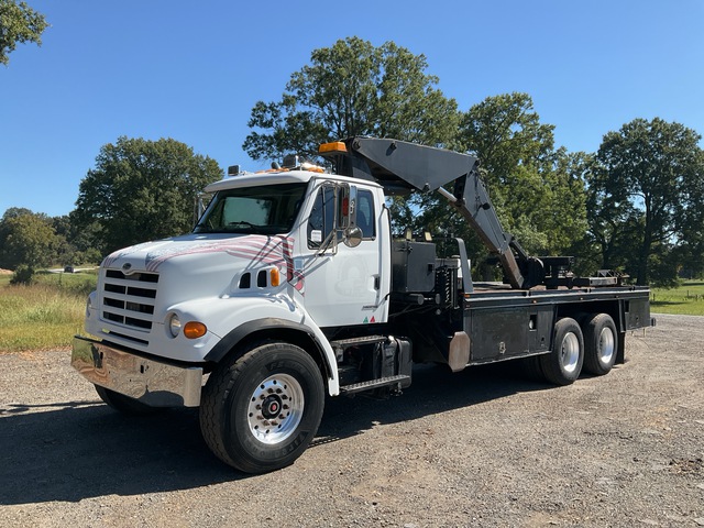 3216 16000 lb Knuckle Boom on 1999 Sterling LT7501 6x4 Truck