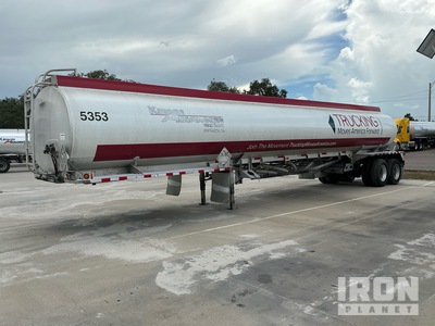 2000 HEIL DOT406AL 8900 gal T/A Przyczepa cysterna