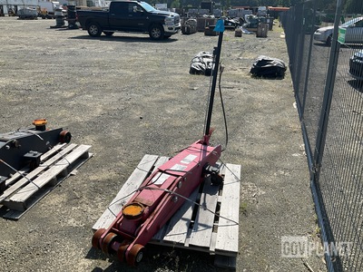 Service Jack