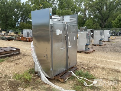 Traulsen Holding Cabinet
