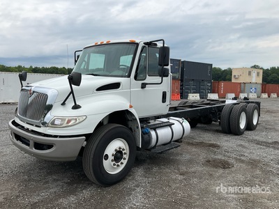 2016 International 4400 6x4 Cab and Chassis