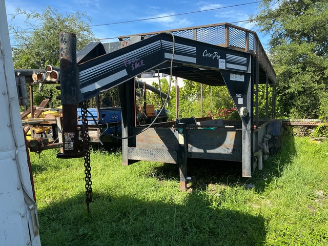 2004 Cornpro UT18H 18 ft T/A Gooseneck Utility Trailer
