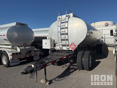 1999 BEALL DOT406AL 5500 gal T/A Turntable Pup fuel tanker Przyczepa cysterna