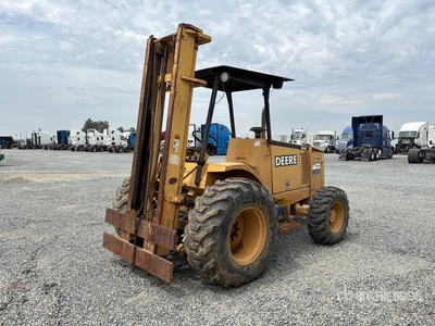 John Deere 486E 4x2 Wózek widłowy terenowy (Inoperable)