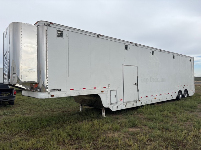 1994 CWCF Featherlite T/A Enclosed Race Car Carrier Trailer