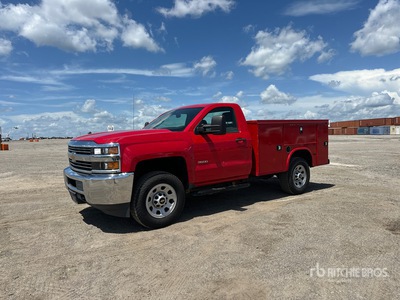 2016 Chevrolet Silverado 3500HD WT 4x2 Ciężarówka użytkowa