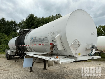 2007 LBT T/A 7000 gal アスファルトタンクトレーラー