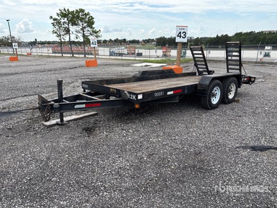 2000 Custom 20 ft T/A Remorque pour équipement